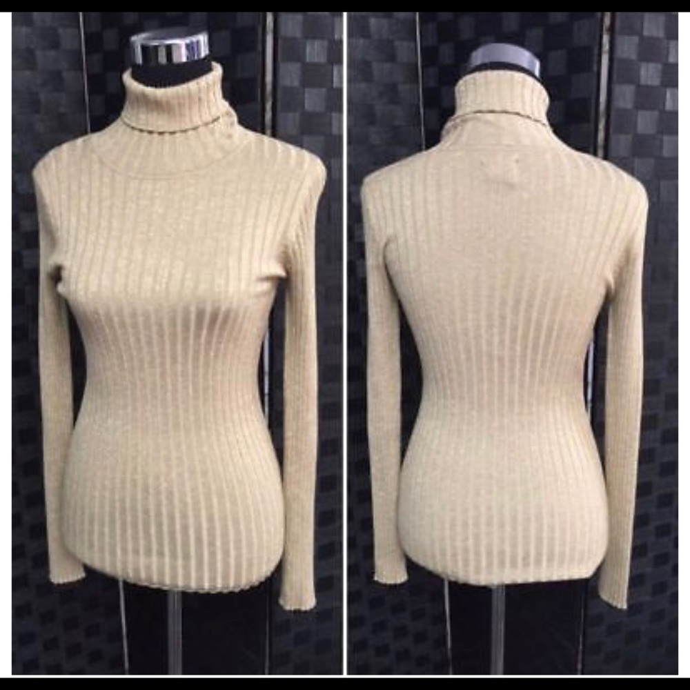 Gold turtleneck